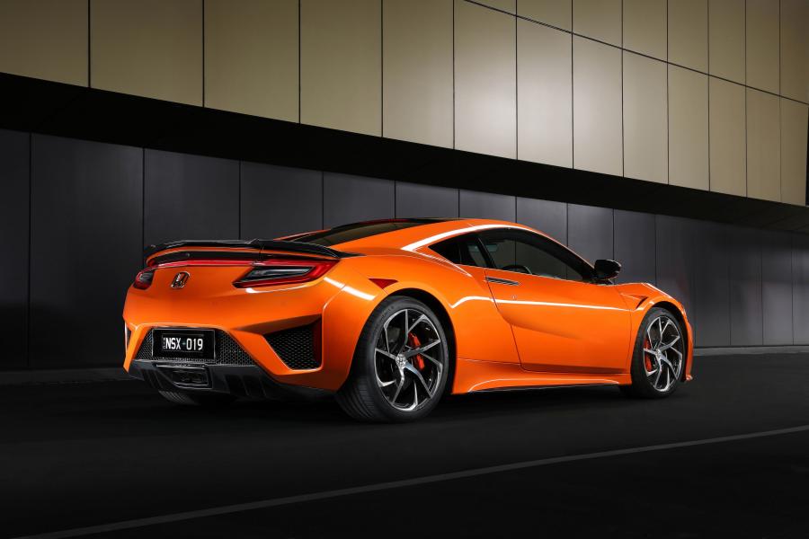  Honda NSX 2019 года  (AU) (фото 11 из 40)